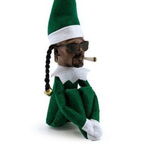 Snoop Dog elf
